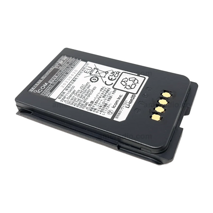 Side perspective view of the replacement Icom BP300 Lithium-Ion Battery Pack for Icom SAT100 submersible power cell.