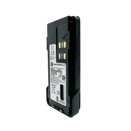 Side locking tracks and IP68 seals on the Motorola PMNN4491E 2100 mAh lithium battery pack.